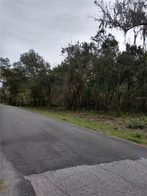 10518 E Waxwing Ln, Floral City, FL 34436