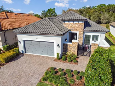 8514 Grand Alberato Rd, Tampa, FL 33647