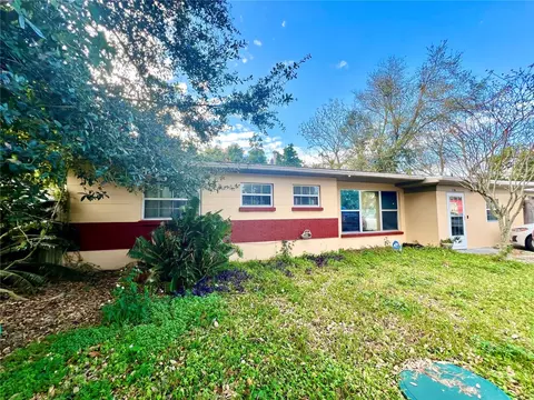 1729 Optimist Dr, Lakeland, FL 33801