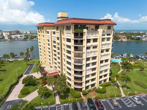 700 Island Way #906, Clearwater Beach, FL 33767