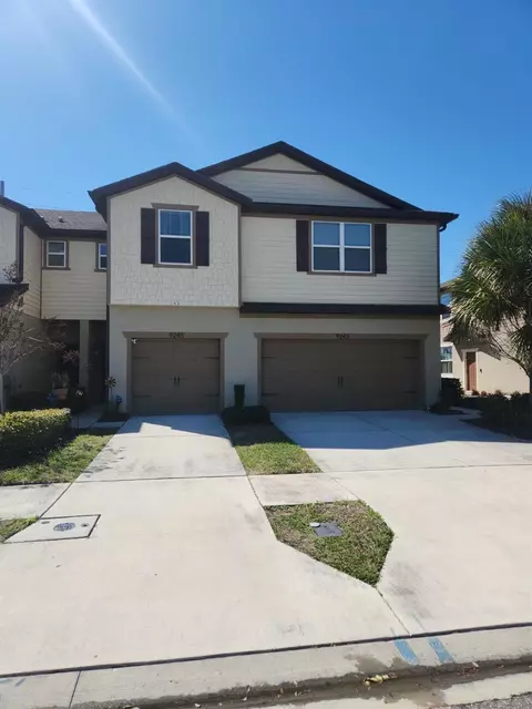 9245 Hillcroft Dr, Riverview, FL 33578