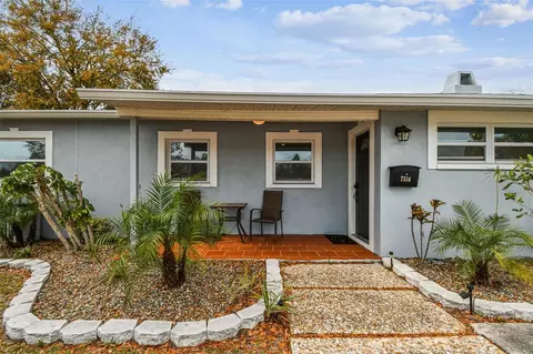 7514 17th Way N, Saint Petersburg, FL 33702