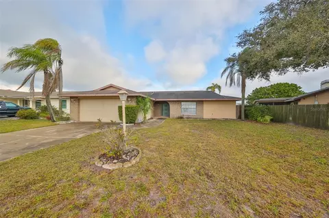 603 Apollo Beach Blvd, Apollo Beach, FL 33572