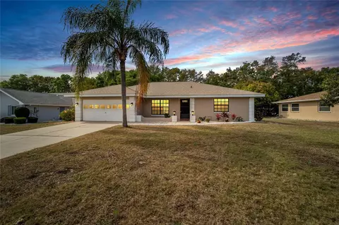 1801 New Bedford Dr, Sun City Center, FL 33573