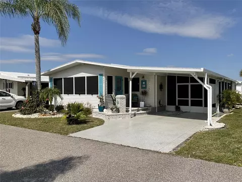 2100 Kings Hwy #747, Port Charlotte, FL 33980
