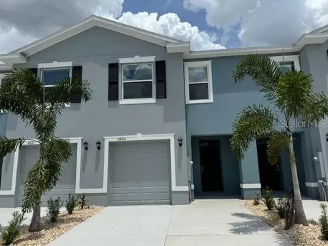 2825 Newbern Banks Dr, Bradenton, FL 34208