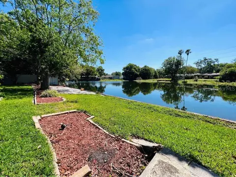 2018 Mcmullen Rd, Largo, FL 33771 photo 1