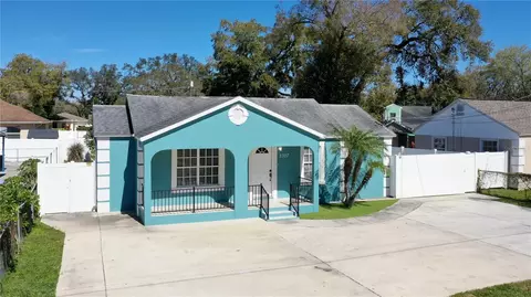 2307 W Powhatan Ave, Tampa, FL 33603