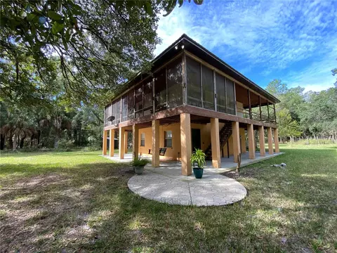 2670 NW 60th Ave, Chiefland, FL 32626