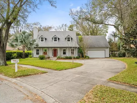 3305 Foxridge Cir, Tampa, FL 33618