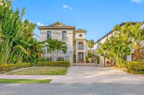 2709 W Trilby Ave, Tampa, FL 33611