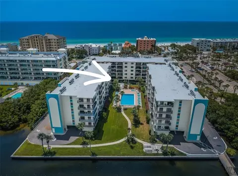 19531 Gulf Blvd #211, Indian Shores, FL 33785