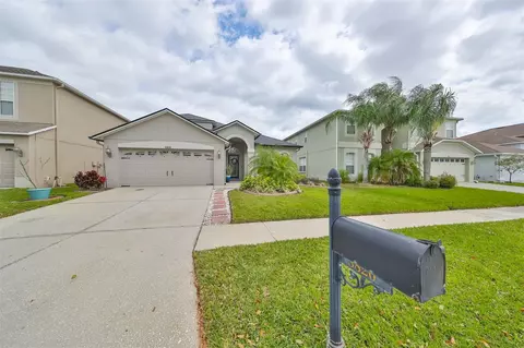 3820 Olde Lanark Dr, Land O Lakes, FL 34638