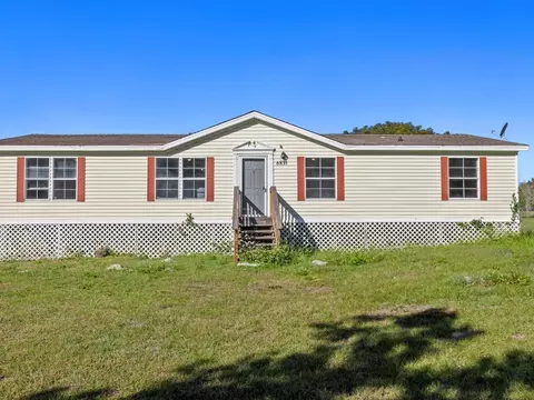 6835 Elwood Rd, Zephyrhills, FL 33540