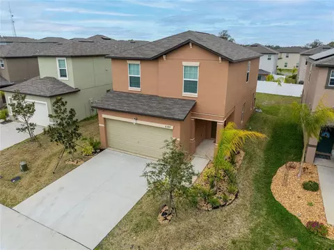 6389 Beverly Hills Dr, Zephyrhills, FL 33541