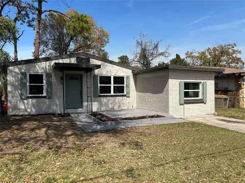 4014 E Paris St, Tampa, FL 33610