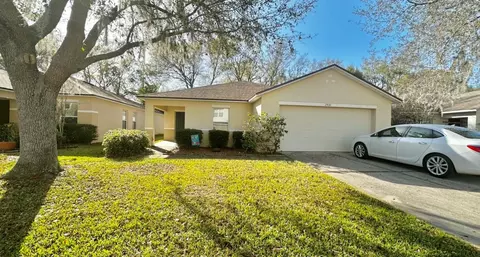 2410 Brownwood Dr, Mulberry, FL 33860