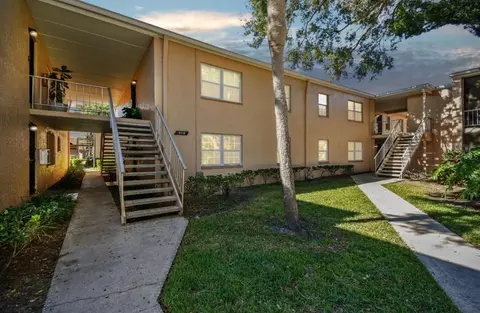 4718 Christa Ct #313, Tampa, FL 33614