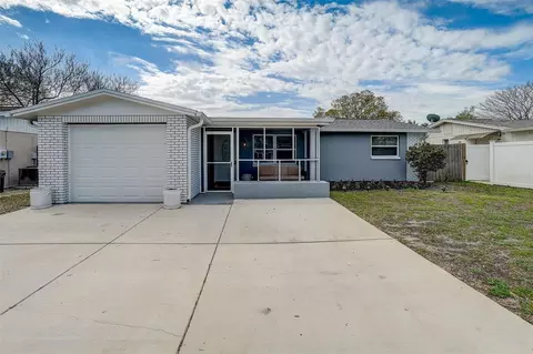 7130 Ivanhoe Dr, Port Richey, FL 34668