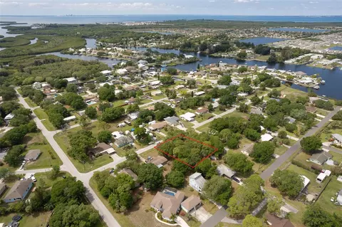11 SW Th Sw 11th St SW #22 AND 23, Ruskin, FL 33570