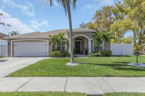 1601 52nd St S, Gulfport, FL 33707