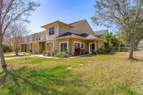 5912 Bellewstown Dr, Tampa, FL 33610