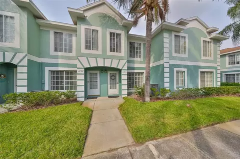 1725 Fluorshire Dr, Brandon, FL 33511