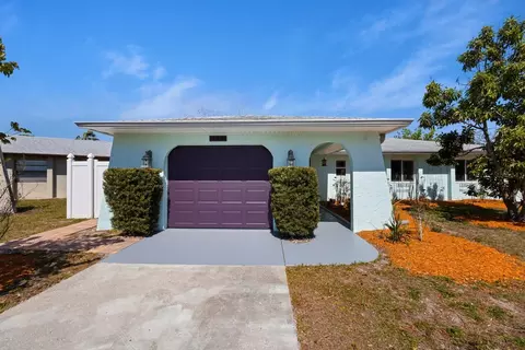 12233 Sugarwood Ct, Hudson, FL 34669