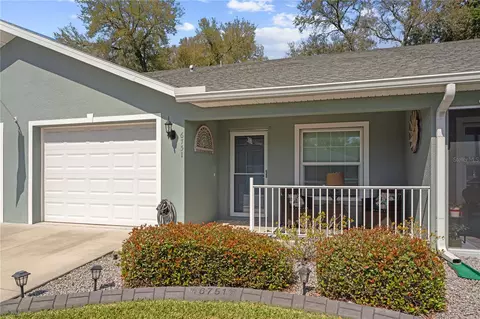 6751 Basswood Cir, Zephyrhills, FL 33542