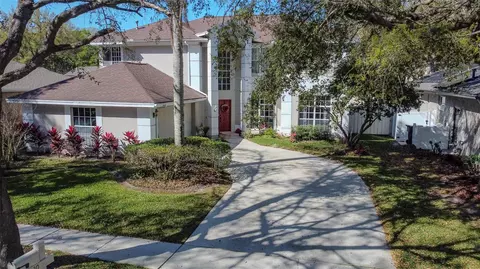9330 Hampshire Park Dr, Tampa, FL 33647