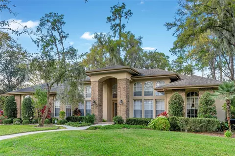 1008 Emerald Creek Dr, Valrico, FL 33596