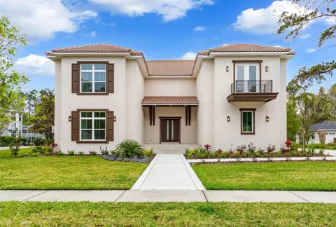 5911 Flatwoods Manor Cir, Lithia, FL 33547