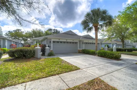 6022 Sandhill Ridge Dr, Lithia, FL 33547