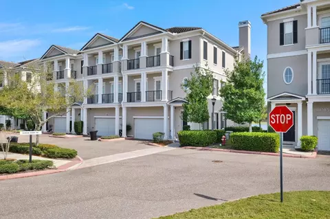 380 Newbury Pl N, Saint Petersburg, FL 33716