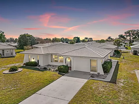 4006 Azalea Ct, Bradenton, FL 34208