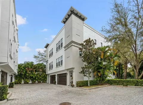 208 S Audubon Ave, Tampa, FL 33609