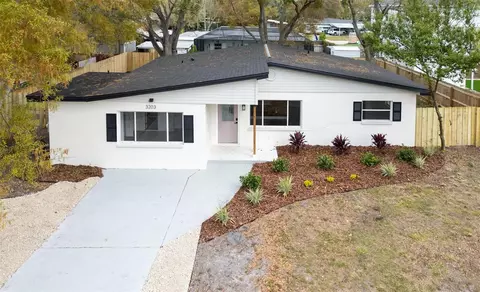 3203 W Rogers Ave, Tampa, FL 33611