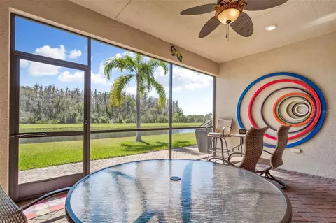 15842 Aurora Lake Cir, Wimauma, FL 33598