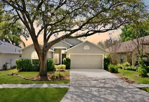 1421 Trail Boss Ln, Brandon, FL 33511
