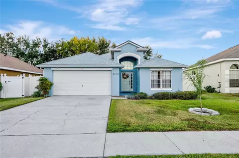 3139 Rawcliffe Rd, Clermont, FL 34714