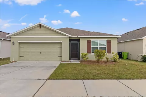 510 Autumn Stream Dr, Auburndale, FL 33823