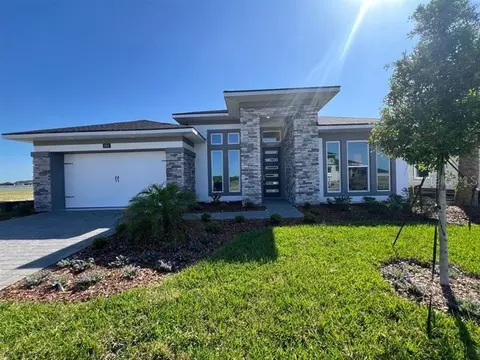393 Mosaic Blvd, Daytona Beach, FL 32124