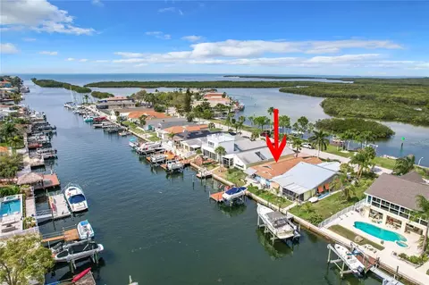4016 Marine Pkwy, New Port Richey, FL 34652