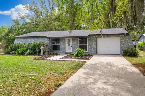 312 Claire Dr, Seffner, FL 33584