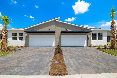 6077 Timberdale Ave, Wesley Chapel, FL 33545
