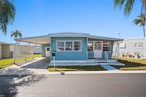 10322 N Lake Dr #118, Largo, FL 33773