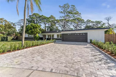 2538 E Milmar Dr, Sarasota, FL 34237