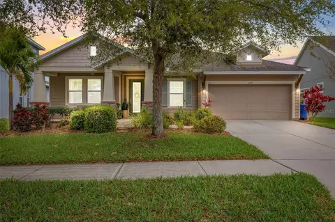 6719 Park Strand Dr, Apollo Beach, FL 33572