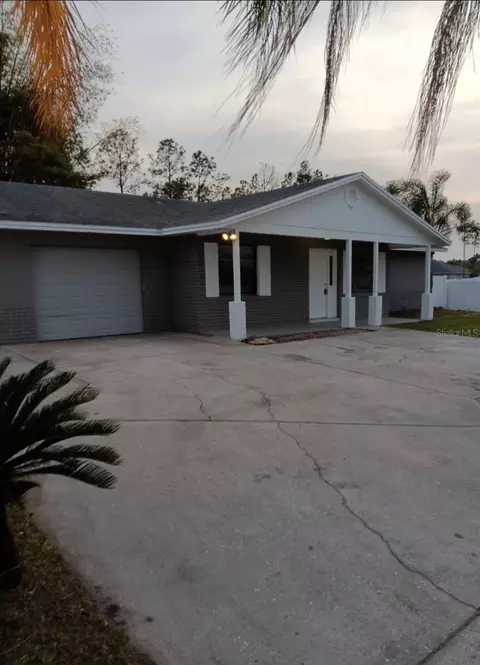 947 Cambridge Ct, Kissimmee, FL 34758