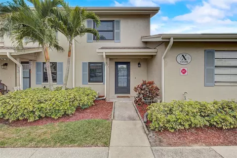 2131 Ridge Rd S #134, Largo, FL 33778